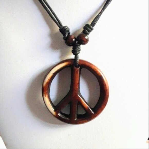 New Hippie Peace Necklace Vintage Inspired Unisex Men Women Boho Bohemian - Picture 2 of 8